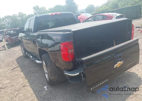 2015 Chevrolet Silverado 1Lt z USA, uszkodzony, nr VIN 1GCVKREC6FZ299778